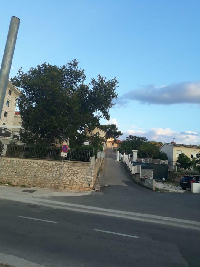Apartment Dinka Trogir Exteriör bild