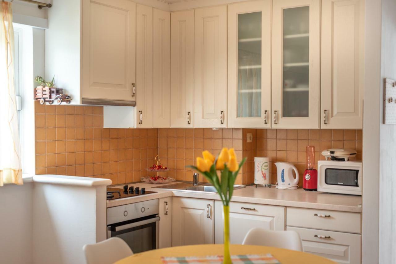 Apartment Dinka Trogir Exteriör bild